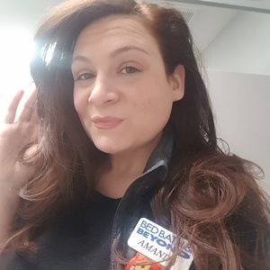 Meet your Posher, Amanda